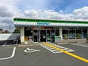 ファミリーマート東くみの木一丁目店まで565m