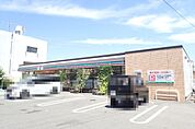 セブンイレブン北助松駅前店まで506m