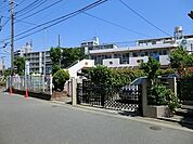 富士保育園まで439m