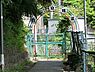 周辺：横浜白山幼稚園まで672m、よい習慣をつける朝礼や、礼節を重んじる剣道を中心とした体操体育を、カリキュラムに取り入れています。