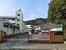周辺：横浜市立義務教育学校西金沢学園（中学校）まで488m