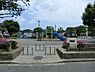周辺：上之公園まで226m、複合滑り台、お砂場、ブランコ、カバさん、高さが三段階ある鉄棒があります。