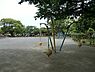 周辺：田島公園まで648m、住宅街の十分な広さの公園です。ブランコ・滑り台などの遊具があり、ベビーカーで入れますので、小さなお子様も楽しめます。