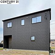 足場が外れました。もう少しで内覧可です。