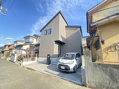 外観:建物、完成しました! 外観:建物、完成しました!