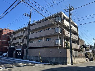 外観：＜外観＞松戸駅から徒歩13分！