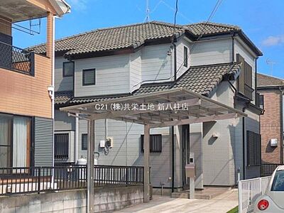 外観:バス停から徒歩4分 外観:バス停から徒歩4分
