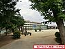 周辺：松戸市立六実第三小学校まで244m、徒歩約4分お子様の通学も安心ですね