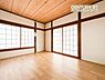 子供部屋：風通しもよいお部屋なので天気の良い日は是非窓を開けて空気の入替をしてみるのはいかがでしょうか。