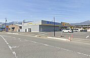 マツモトキヨシ伊那上牧店(約798m)