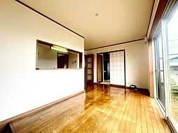 居間