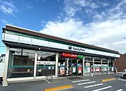 ファミリーマート彦根開出今店まで791m