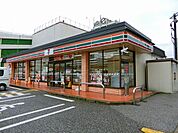 セブンイレブン彦根駅前店まで397m
