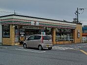 セブンイレブン長浜馬車道通り店まで559m