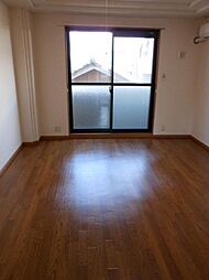 ベルデタウン 1階1Kのリビング/ダイニング