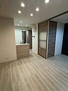 ※お部屋により内装の色合いが異なります。