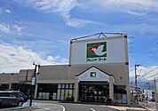 フレンドマート彦根小泉店まで1301m