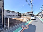 5.5m～5.6m公道に面した整形地。
