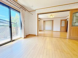 居間