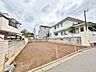 外観：小・中学校まで徒歩8分でお子様の通学も安心です。