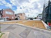 北西側4ｍ公道に面した36坪の売地。