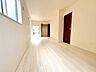 洋室：暮らしの変化に許容する空間。