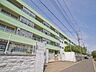周辺：在家中学校まで約850m