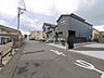 外観：前面道路含む現地