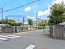周辺：越谷市立宮本小学校 750m