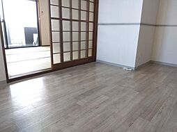 居間