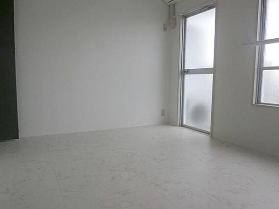 ラフェスタ四日市町_内装_1