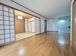 居間
