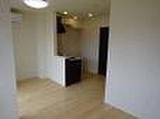 ボンヌールＨ＆Ｍ 201 2階1LDKのリビング/ダイニング