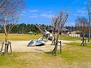 弓ケ浜公園まで2031m