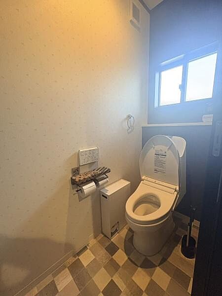 トイレを拡大表示
