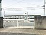 周辺：横浜市立港南台第三小学校まで400m、横浜市立港南台第三小学校