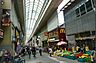 周辺：大手筋商店街まで305m