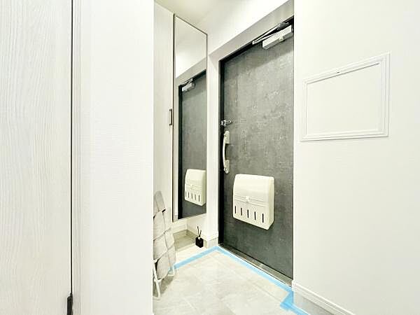 玄関を拡大表示
