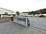 周辺：四街道市立旭中学校まで880m