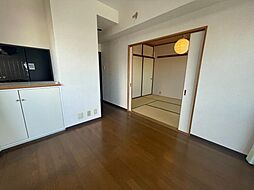 居間