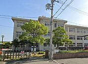 高砂市立中筋小学校まで1850m