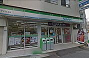 ファミリーマートマツマル柏店まで758m