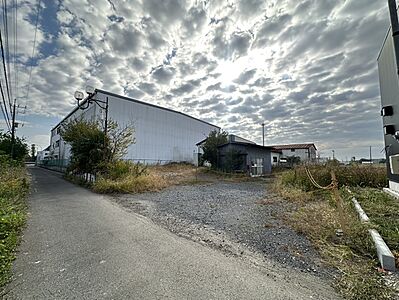 外観：「藤の牛島駅」徒歩14分。北側3.6ｍ公道に面す。313.29坪の広々敷地。国道16号線、4号線にアクセスしやすい立地です。市街化調整区域ですが、どなたでも建築出来ます