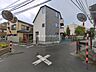外観：前面道路含む現地