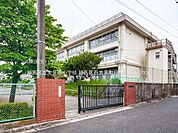 練馬区立大泉西小学校 700m