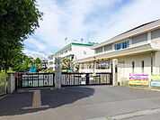 桶川市立桶川小学校 290m