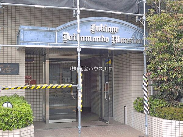 エントランス