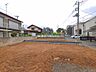 外観：前面道路含む現地