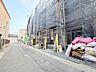 外観：前面道路