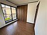 子供部屋：バルコニーに面した4.5帖洋室